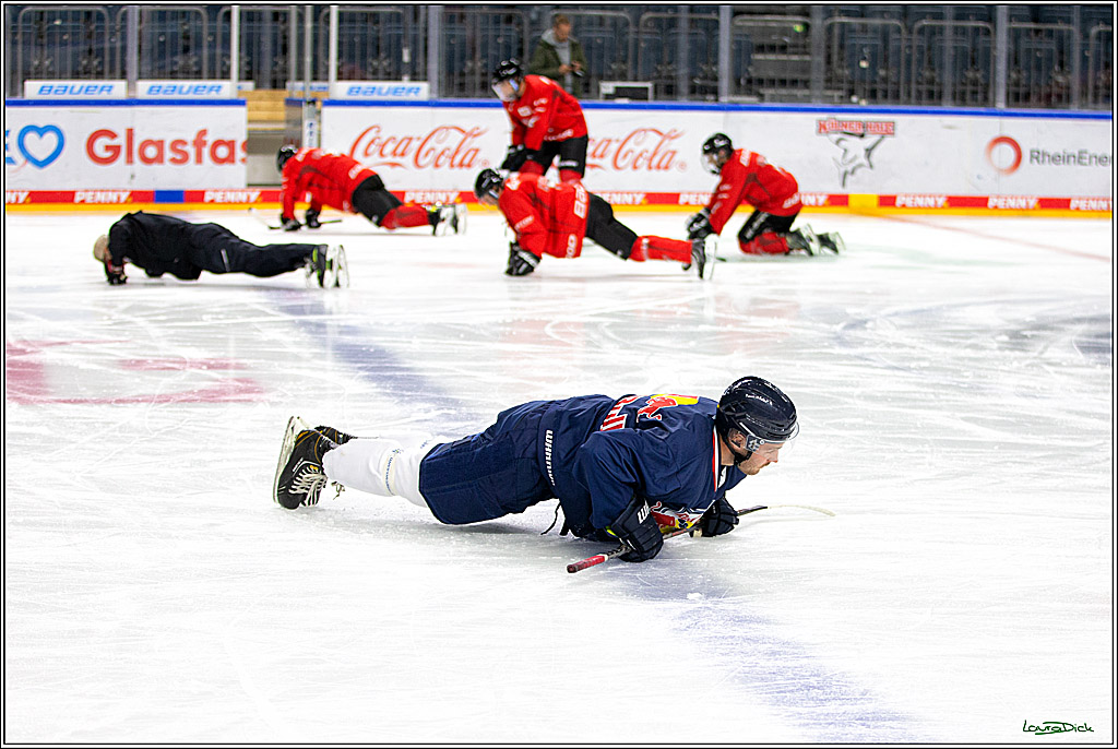 PENNY DEL; Koelner Haie- Red BUll Muenchen Sponsorenspiel; Koeln, 08.11.2022